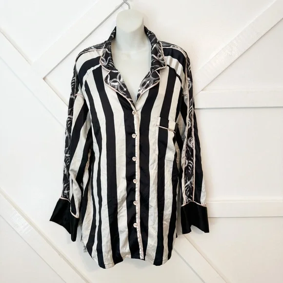 We Are Hah HAHT Striped Printed Button Down Satin Long Sleeve Pajama Shirt Sz XL - Picture 3 of 12